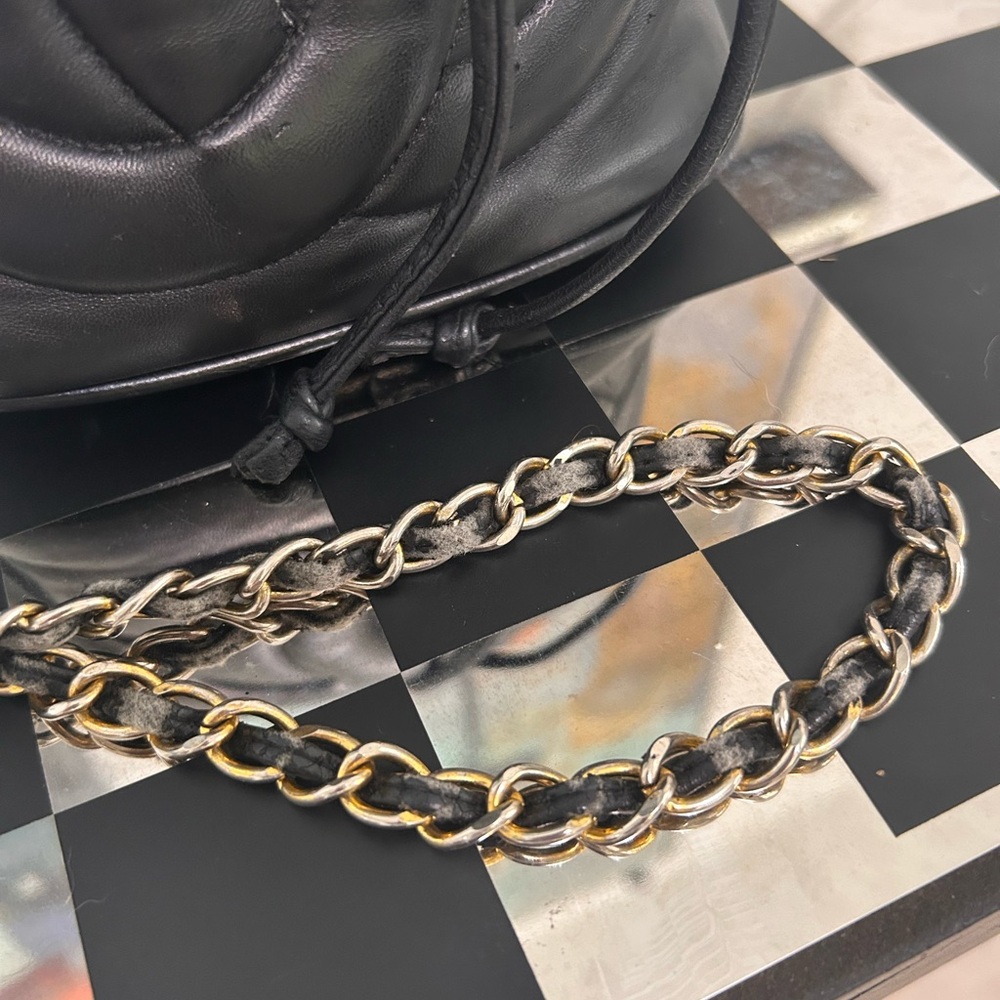 SOLD Chanel Black Leather BUCKET🔥 Bag Needs Leather Strap replacement - Picture 11 of 12